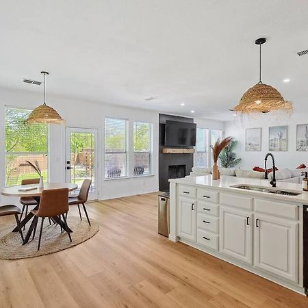 Villa Wellness Oasis 5Br W Pool + Huge Yard + Fire Pit Sachse Exterior foto