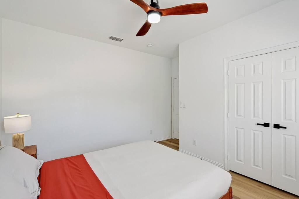 Villa Wellness Oasis 5Br W Pool + Huge Yard + Fire Pit Sachse Exterior foto