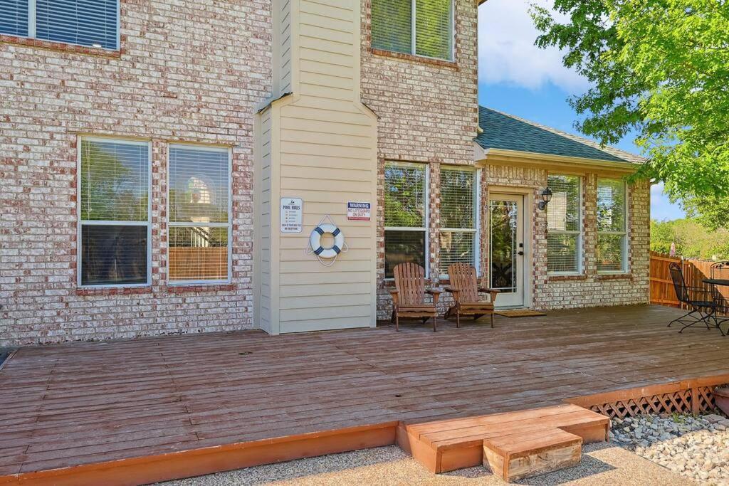 Villa Wellness Oasis 5Br W Pool + Huge Yard + Fire Pit Sachse Exterior foto